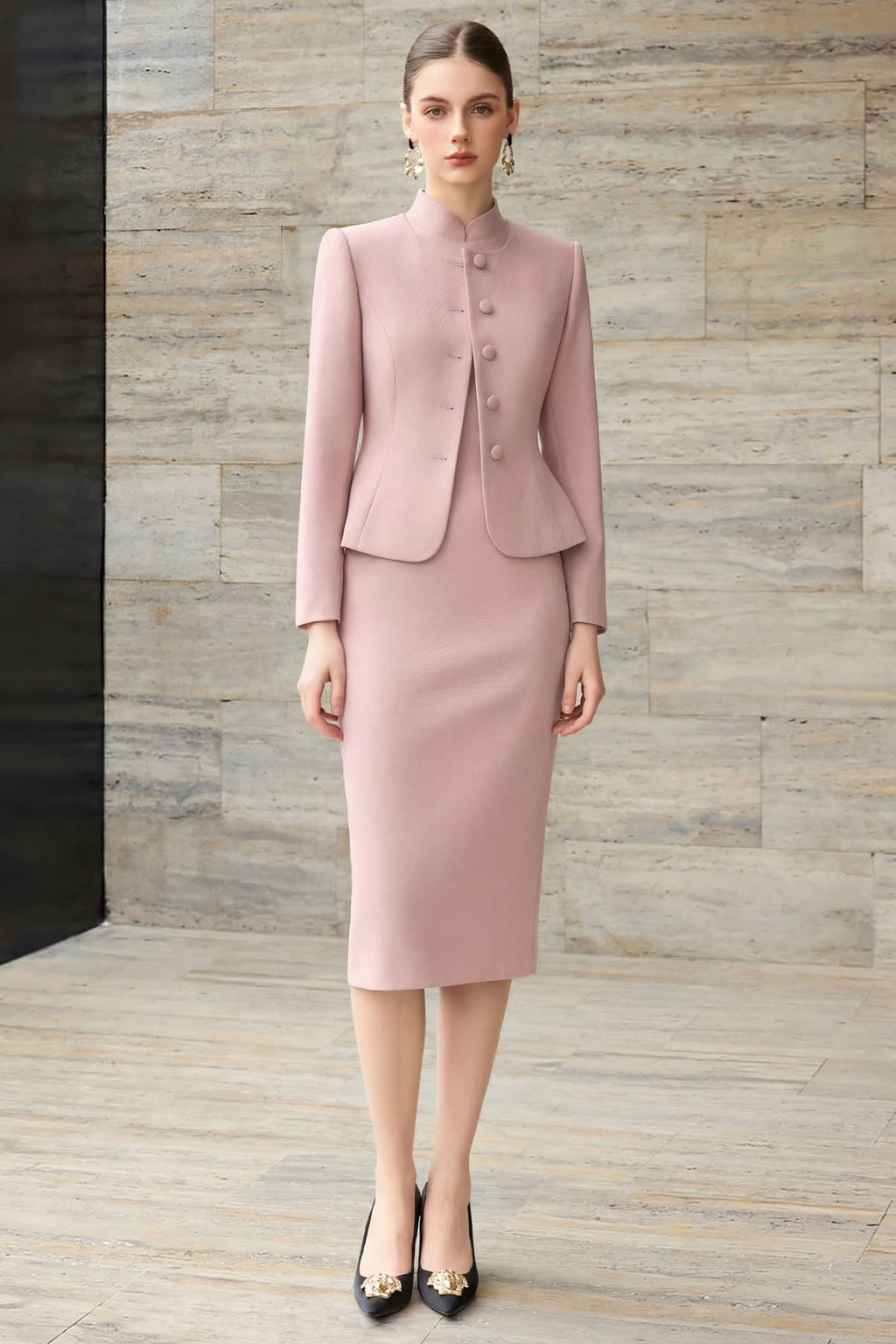 The mandarin collar dress suit in soft pink